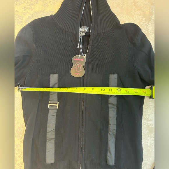 NWT Dollhouse Black Collared Zipper Sweater - Picture 6 of 7